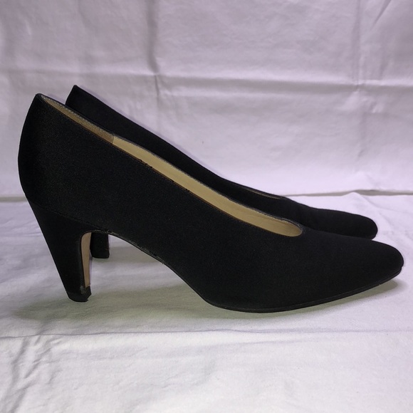 Evan-Picone “Grace,” Black Arianna Silk Pumps/Heels, W7.5M, w/3” heel - Picture 5 of 15